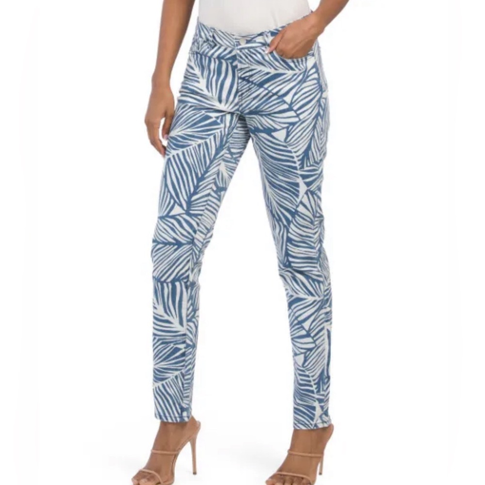 J. McLaughlin Blue and White Tropical Straight Leg Jeans